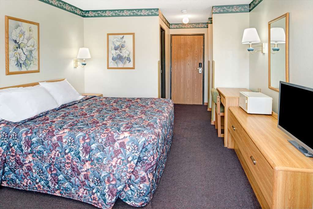 Rodeway Inn Red Oak Quarto foto